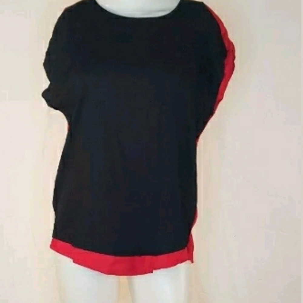 Escapada Red Black Sleeveless Blouse Size M EUC
